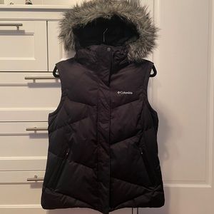 Columbia Down Vest Black with Omni Heat 💗💗💗💗💗